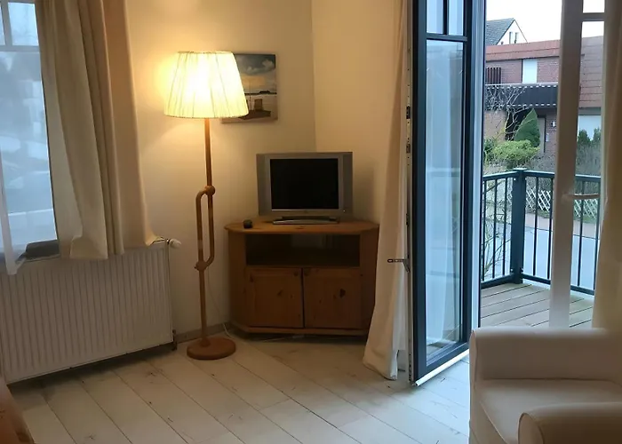 Zur Seebruecke N°4 Даме